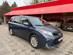 Сүрөт унаа Toyota Sienna