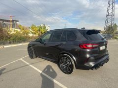 Photo of the vehicle BMW X5