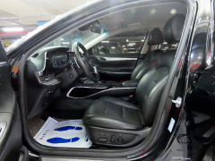 Photo of the vehicle Hyundai Grandeur