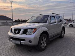 Фото авто Nissan Pathfinder