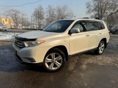 Сүрөт унаа Toyota Highlander