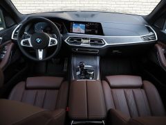 Photo of the vehicle BMW X7