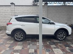 Photo of the vehicle Toyota RAV4