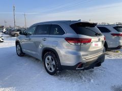 Сүрөт унаа Toyota Highlander