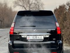 Photo of the vehicle Lexus GX