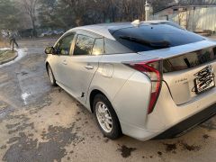 Сүрөт унаа Toyota Prius v (+)