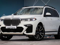 Фото авто BMW X7