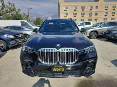 Сүрөт унаа BMW X7