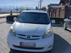 Сүрөт унаа Toyota Sienna