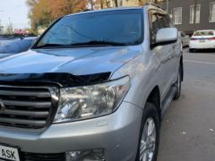 Фото авто Toyota Land Cruiser