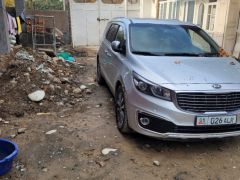 Photo of the vehicle Kia Carnival