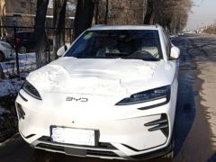 Фото авто BYD Song Plus