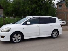 Фото авто Toyota Ipsum