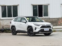 Фото авто Toyota RAV4