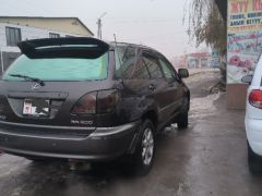 Photo of the vehicle Lexus RX