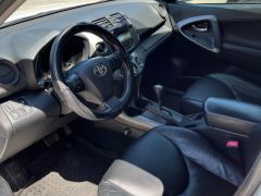 Сүрөт унаа Toyota RAV4