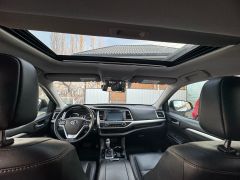 Фото авто Toyota Highlander