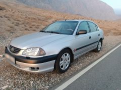 Сүрөт унаа Toyota Avensis