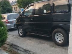 Фото авто Mitsubishi Delica