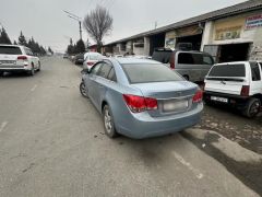 Photo of the vehicle Chevrolet Cruze