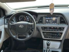 Photo of the vehicle Hyundai Sonata