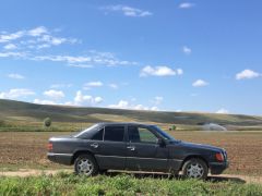 Фото авто Mercedes-Benz W124