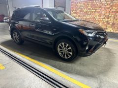 Photo of the vehicle Toyota RAV4