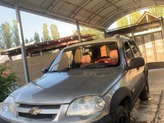 Сүрөт унаа Chevrolet Niva