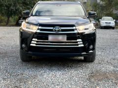 Сүрөт унаа Toyota Highlander