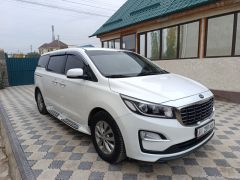 Сүрөт унаа Kia Carnival