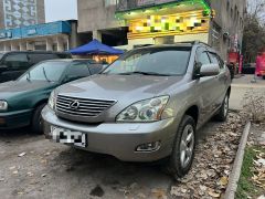 Photo of the vehicle Lexus RX