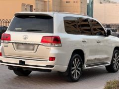 Сүрөт унаа Toyota Land Cruiser