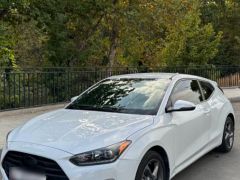 Photo of the vehicle Hyundai Veloster