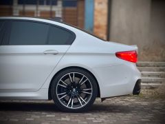 Фото авто BMW M5