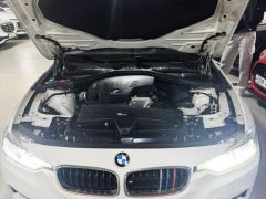 Photo of the vehicle BMW 3 Series