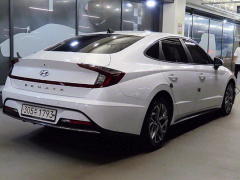 Photo of the vehicle Hyundai Sonata