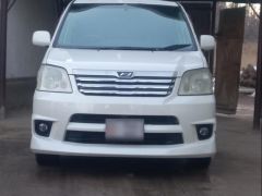 Photo of the vehicle Toyota Noah