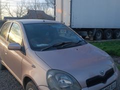 Сүрөт унаа Toyota Vitz