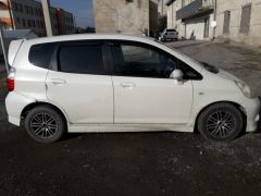 Фото авто Honda Fit