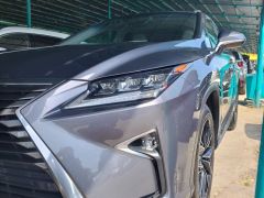 Photo of the vehicle Lexus RX