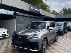 Сүрөт унаа Lexus LX