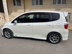 Фото авто Honda Fit