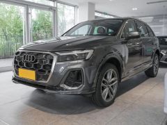 Сүрөт унаа Audi Q7