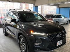 Photo of the vehicle Hyundai Santa Fe