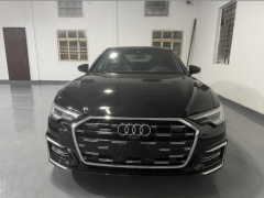 Photo of the vehicle Audi A6