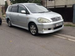 Photo of the vehicle Toyota Ipsum