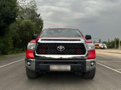 Сүрөт унаа Toyota Tundra
