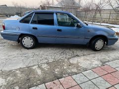 Сүрөт унаа Daewoo Nexia