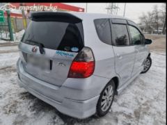 Photo of the vehicle Honda Fit