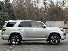 Photo of the vehicle Toyota 4Runner